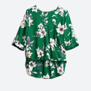 Stitchfix WEST KEI Allan Surplice Rolltab High Low Blouse  M | Green
